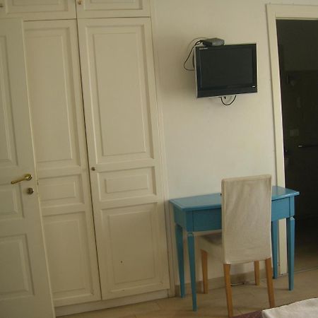 Light Inn Affittacamere Rome Buitenkant foto