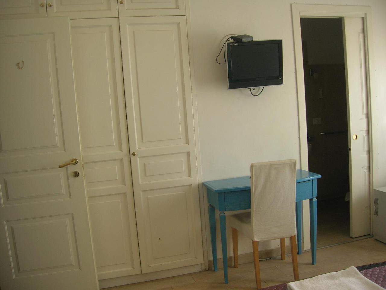 Light Inn Affittacamere Rome Buitenkant foto