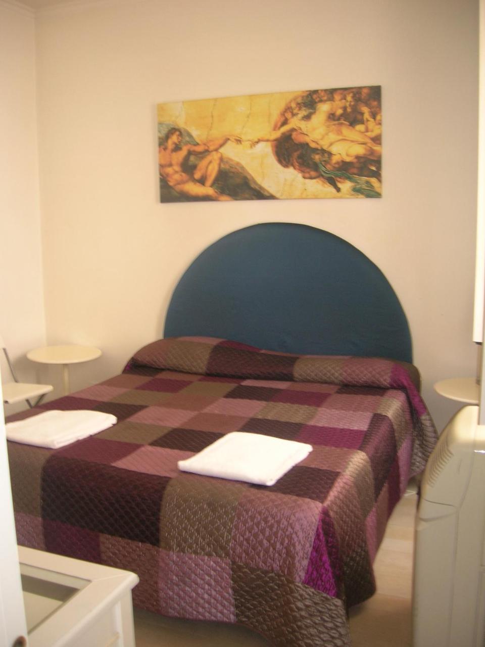 Light Inn Affittacamere Rome Buitenkant foto